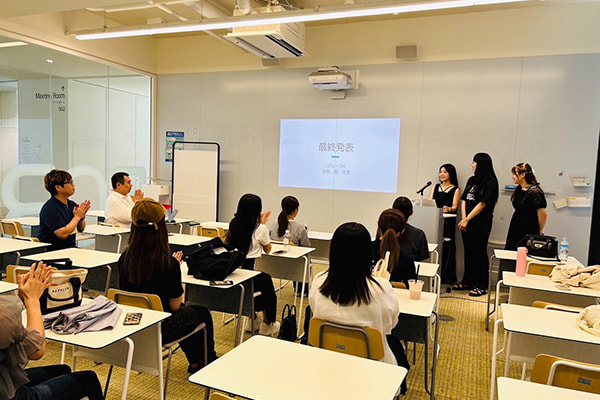 武庫川女子大学経営学部