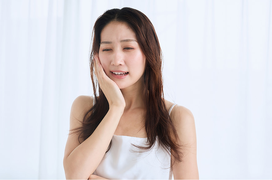 腫れとむし歯を繰り返すことがあります